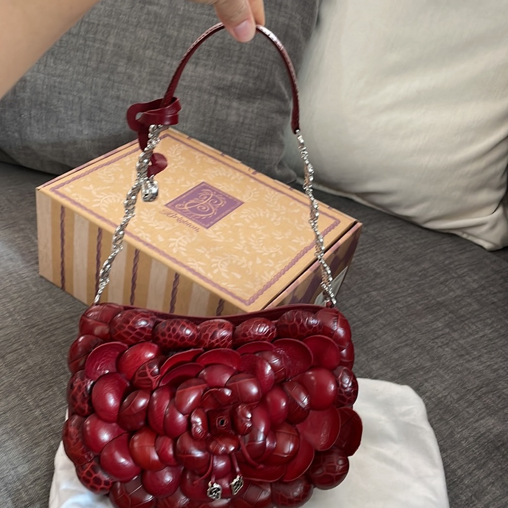 NEW gorgeous vintage Brighton Roselie Red Handbag - Picture 6 of 8